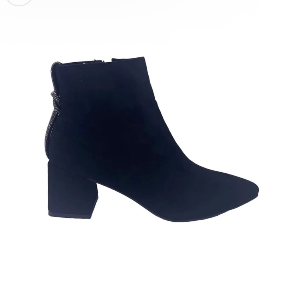Elegant Black Ankle Booties